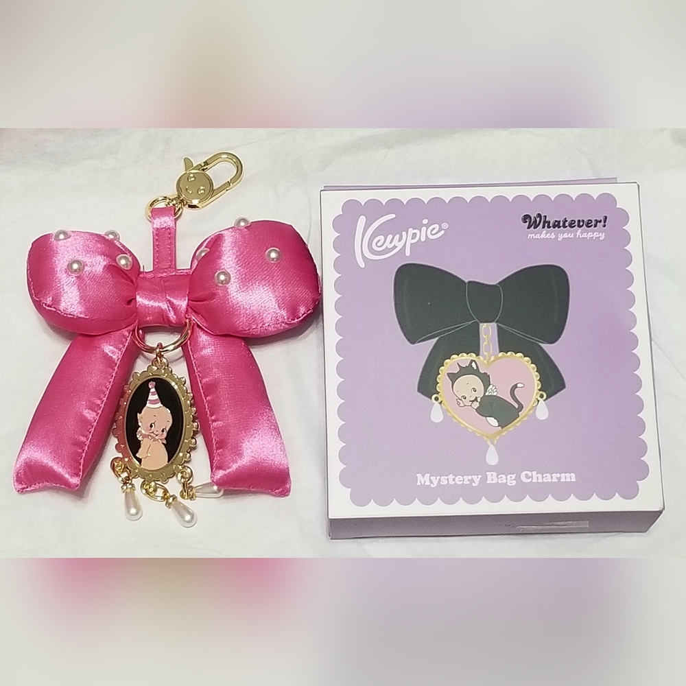 Kewpie Puff Bow Bag Charm: Clown Kewpie